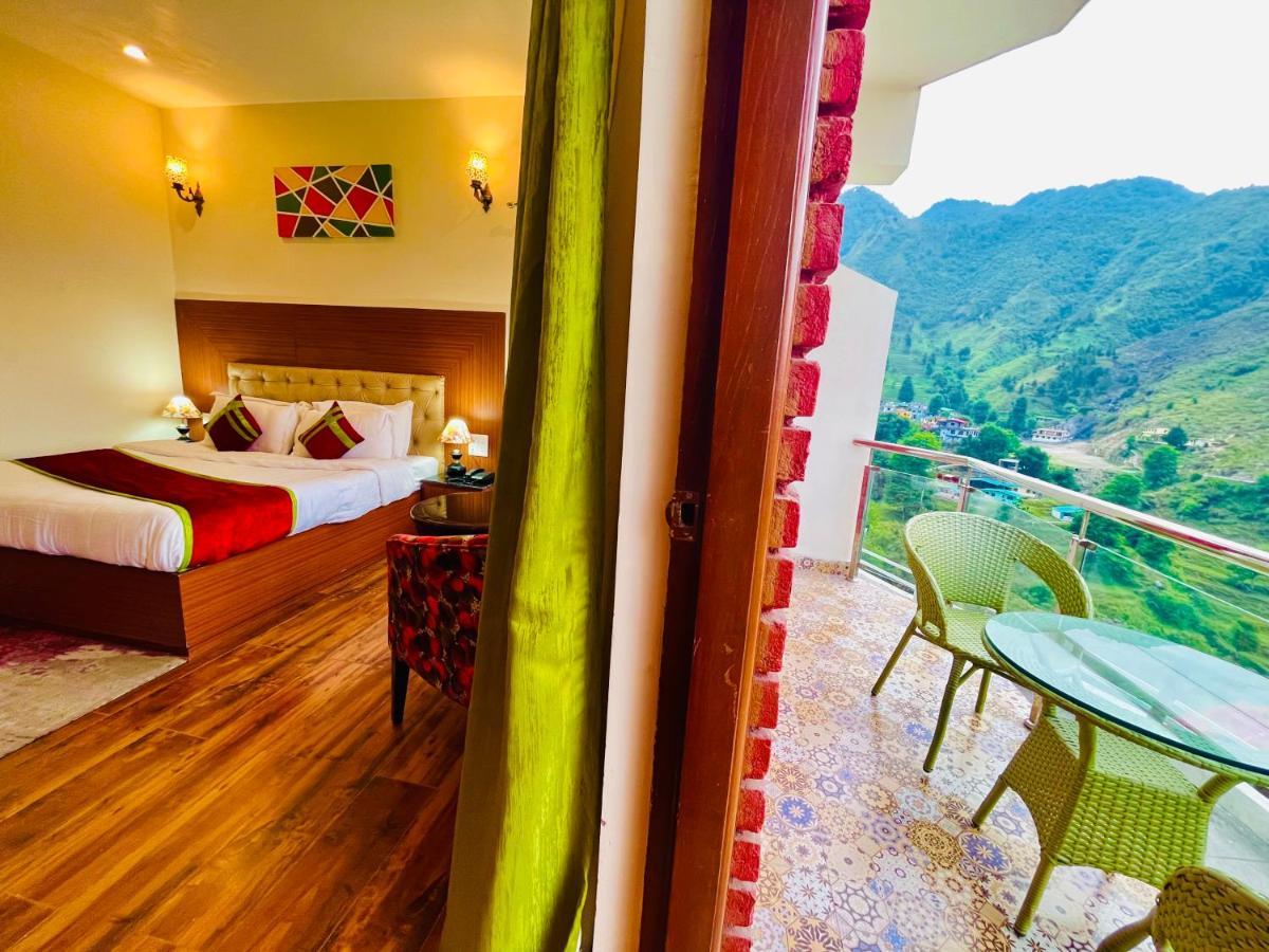 Hotel Kempty - A Boutique Hotel, Мусори Екстериор снимка