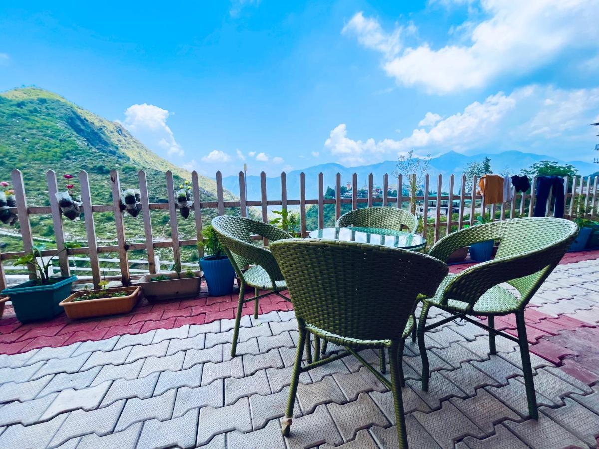 Hotel Kempty - A Boutique Hotel, Мусори Екстериор снимка